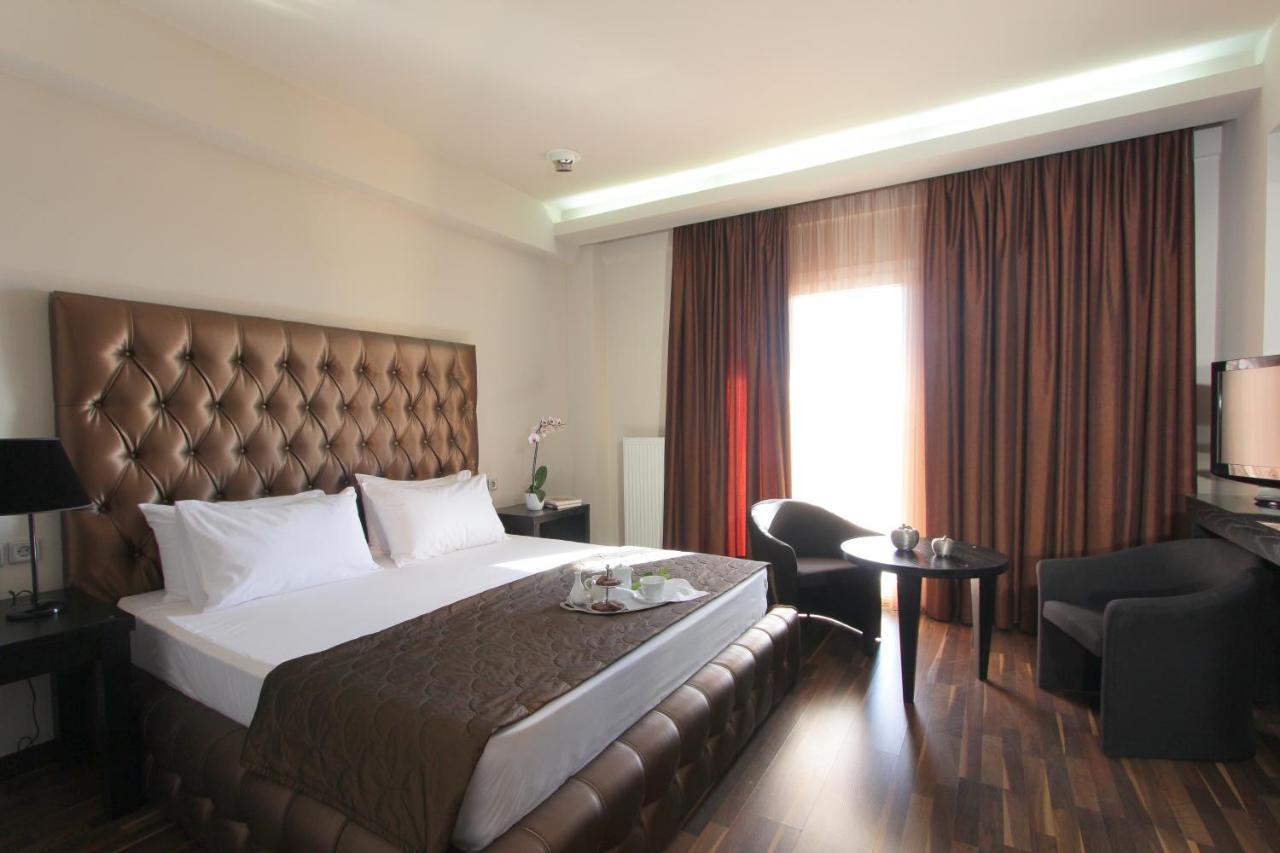 Hotel Di Tania Oreokastro Zewnętrze zdjęcie