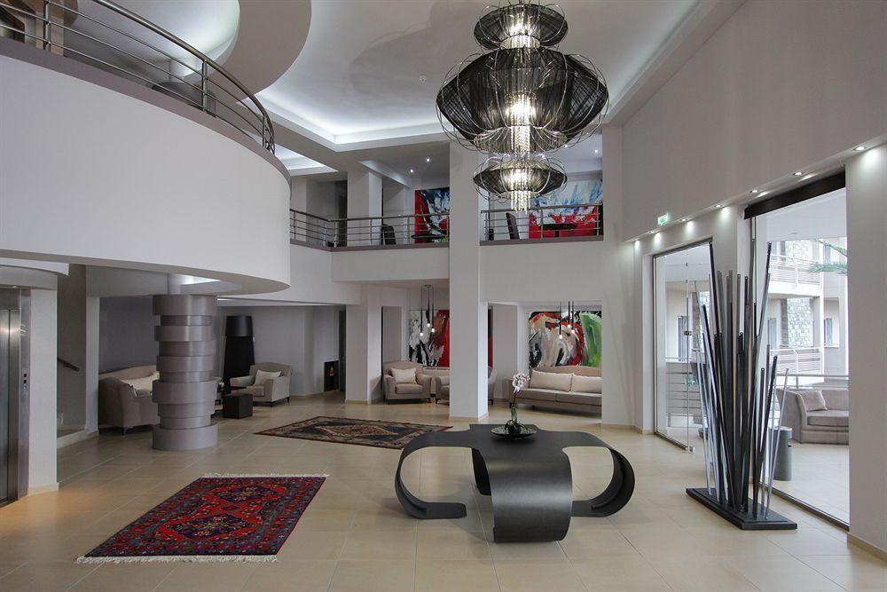 Hotel Di Tania Oreokastro Zewnętrze zdjęcie