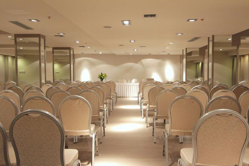 Hotel Di Tania Oreokastro Zewnętrze zdjęcie